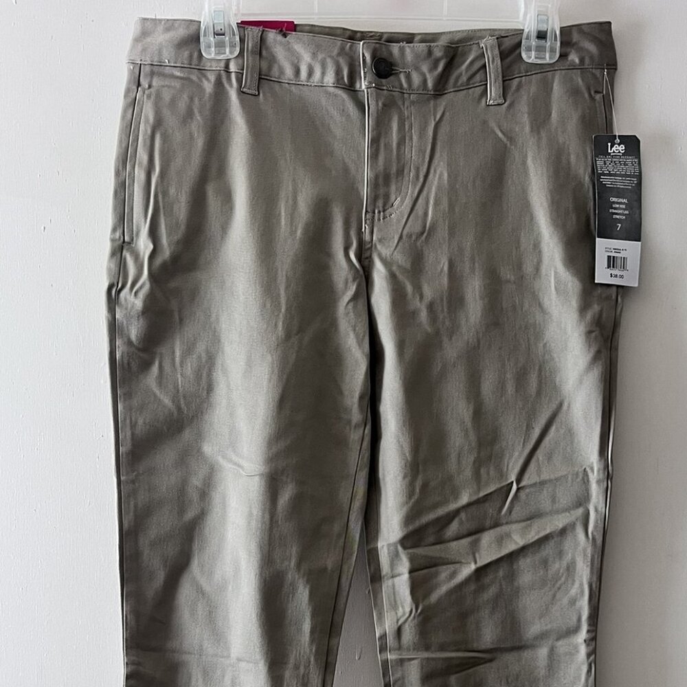 Lee Uniforms Original Low Rise Khaki Work Pants Women's Juniors Size 7 NWT